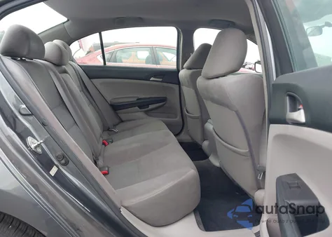 2011 Honda Accord Lx z USA, uszkodzony, nr VIN 1HGCP2E36BA033994